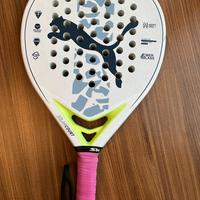 Pala padel marca puma - solar court