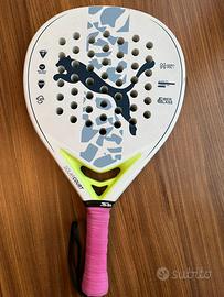 Pala padel marca puma - solar court