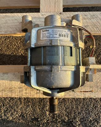 Motore Hotpoint Nidec WC107A40100