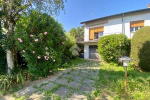 CASA SEMINDIPENDENTE A CASTELNUOVO SCRIVIA