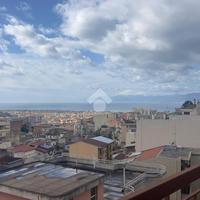 4 LOCALI A REGGIO DI CALABRIA