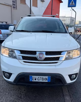 Fiat Freemont 2.0 Mjt 170 CV 4x4 aut. Black Code