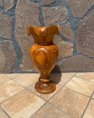 Vaso in legno massello artigianale
