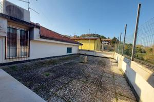 S.Veneranda Bifamiliare. 50+20mq +cantina, scopert