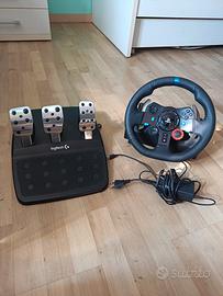Volante e Pedaliera Logitech G29 (PC, Ps4, Ps5)