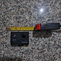 Action Cam APEXCAM 4K con accessori multi-sport