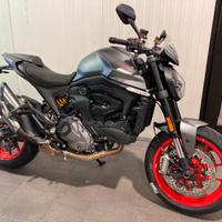 Ducati Monster Plus 937