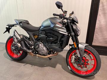 Ducati Monster Plus 937