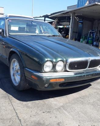 RICAMBI Jaguar XJ Executive V8 - 1999