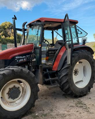New Holland Ts 110 cv con pala