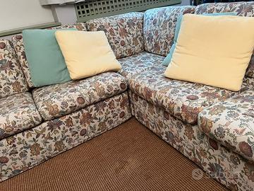 Divani 2 con angolo staccabile