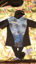 Muta da sub intera, corpetto, pantaloni, calzari,