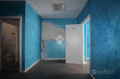 NEGOZIO A FIORANO MODENESE