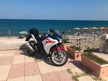 CBR 250R