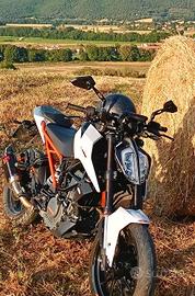 KTM Duke 125