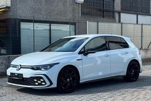 Volkswagen Golf GTI 2.0 TSI DSG