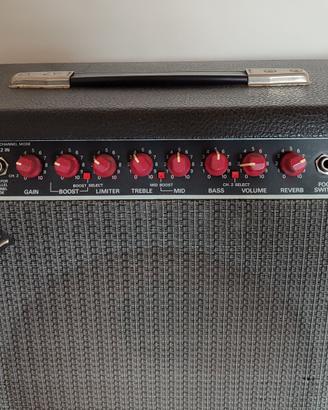 amplificatore chitarra Fender Deluxe 85
