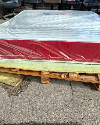 MATERASSO MATRIMONIALE WATERFOAM ALTO 25 CM