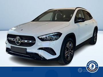 Mercedes-Benz GLA 200d Automatic 4Matic Advan...