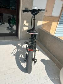 Bici elettrica 300€