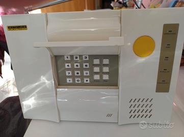 Antifurto Konig con combinatore telefonico