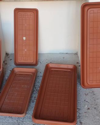 Sottovasi plastica Nuovi rotondi, rettangolari...