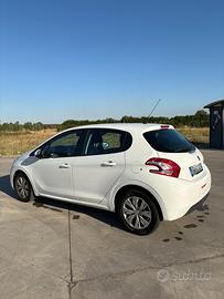 Peugeot 208 Gpl/benzina