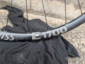 ruota anteriore MTB DT Swiss E1700 spline