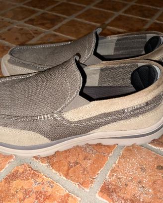 Skechers Relaxed Fit Memory Foam n. 41,5