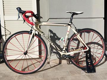 Bici da corsa in carbonio Wilier Mortirolo tg M