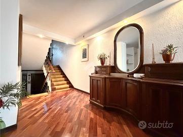VILLA A SCHIERA A PERUGIA