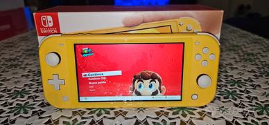 nintendo switch lite gialla