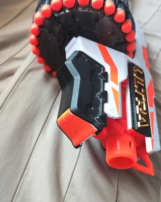 Marca: Nerf

fucile 
Hasbro Wyr