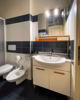 ARREDAMENTO COMPLETO Bagno Soggiorno Cucina