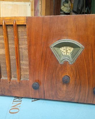radio vintage Philips Colonnetti 