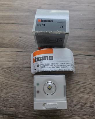lampada emergenza bticino light