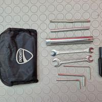 ATTREZZATURA PRIMO DUCATI HYPERMOTARD 1100 2007 20