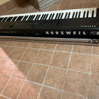 Piano digitale e master keyboard Kurzweil PC88