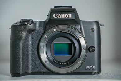 Canon eos m50 mark ii con lente del kit e scatola