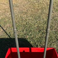 Carrellino spargitore