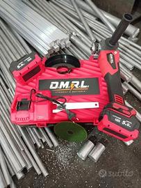 Smerigliatrice angolare a batteria  flessibile 
