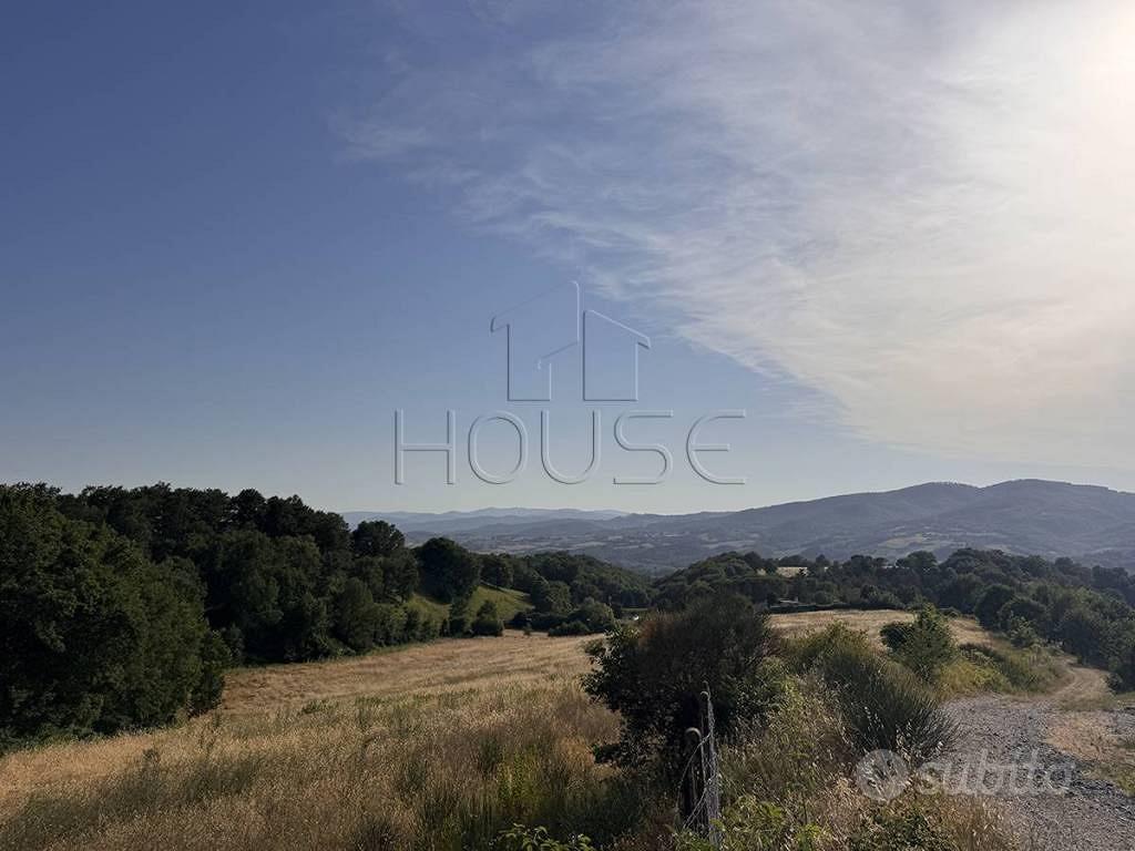 Terreno di 40000 m² a Città di Castello - Vista 2