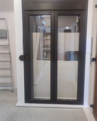 Porta finestra PVC/Avvolgibile/Zanzariera