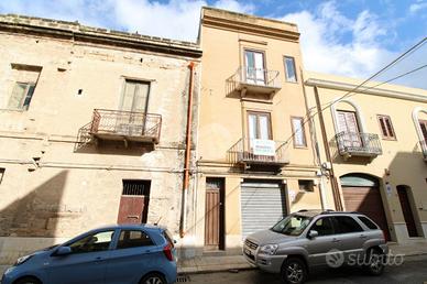 4 LOCALI A TRAPANI