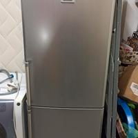 frigorifero e congelatore Samsung 321 litri