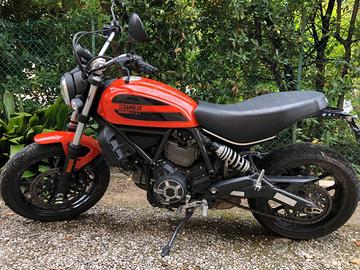 Ducati scrambler 400 cafe racer top