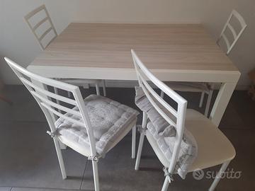 Tavolo allungabile da cucina