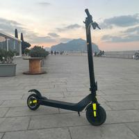 Monopattino Elettrico