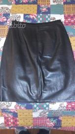 Gonna in pelle