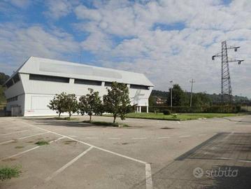 Immobile in asta di 4140 m² a Orte